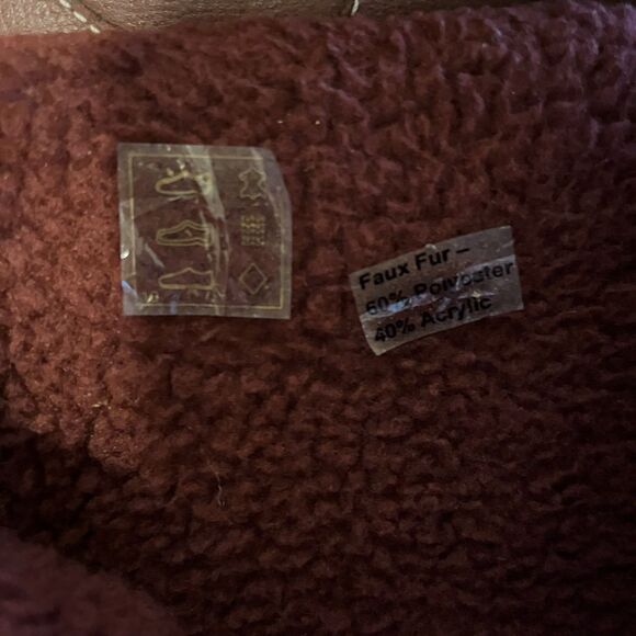 Dr. Martens Brielle Sheepskin Rigger Boots M 8 W 9 Cherry Red Faux Fur Lined - Picture 7 of 9